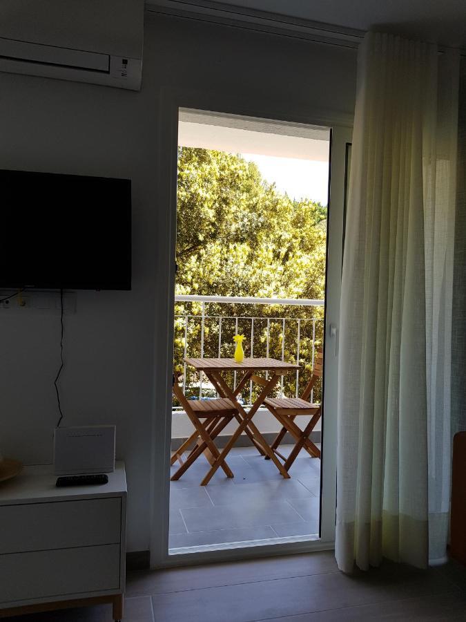 Krm Suite Apartament Καλέλα Εξωτερικό φωτογραφία